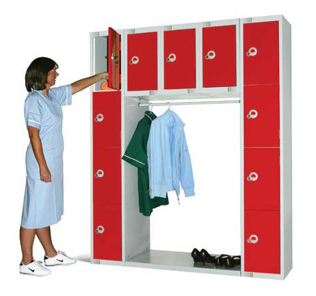 Space-Saving Garment Hanging Unit With Lockers
