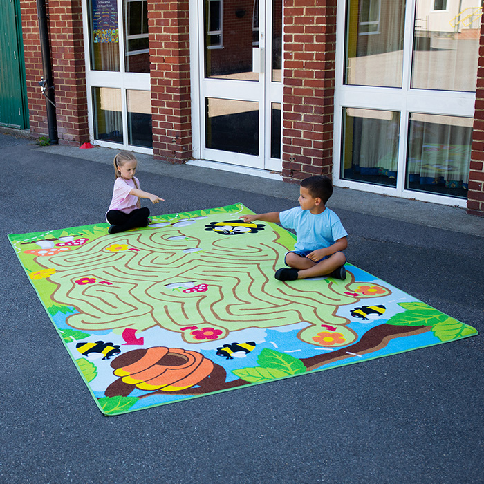 Back To Nature Bee Maze Outdoor Mat - 2m x 3m
